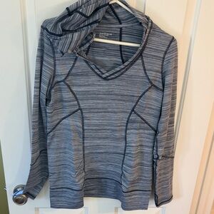 Zella Heathered Gray Pullover Hoodie - Large